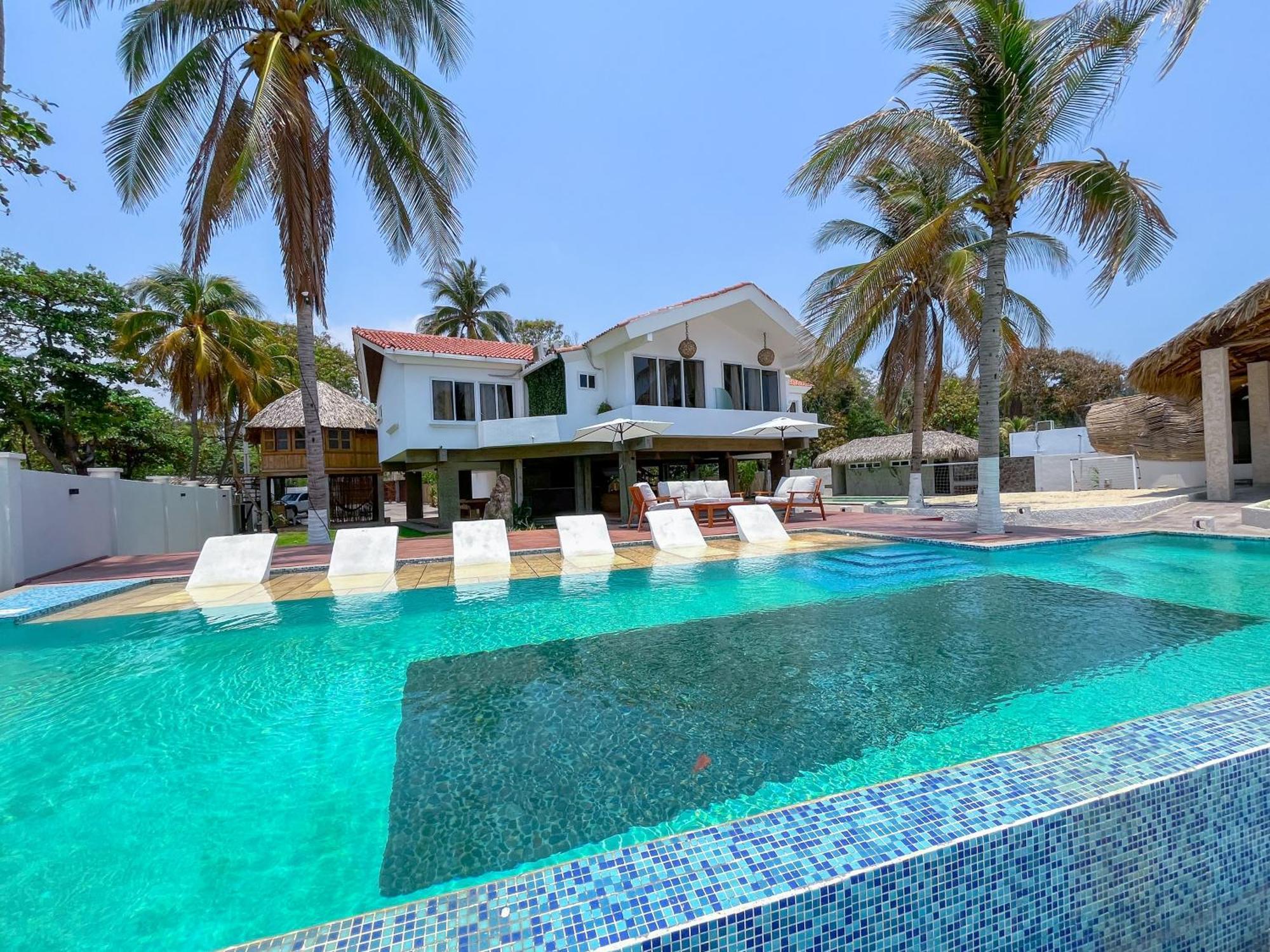 Casa Playa Blanca Hotel ลาลิแบร์ตัด ภายนอก รูปภาพ